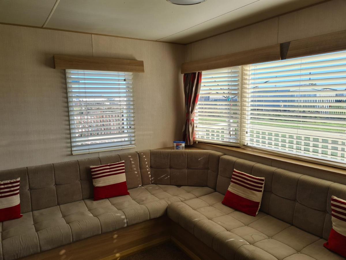 Apartamento 8 Berth The Chase Ingoldmells Exterior foto